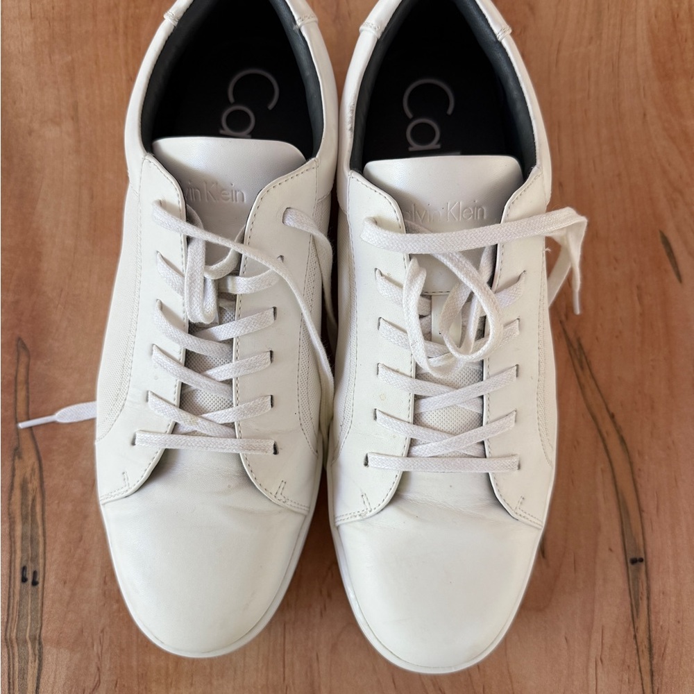 Calvin Klein Mens Falconi White Shoes - Very good condition